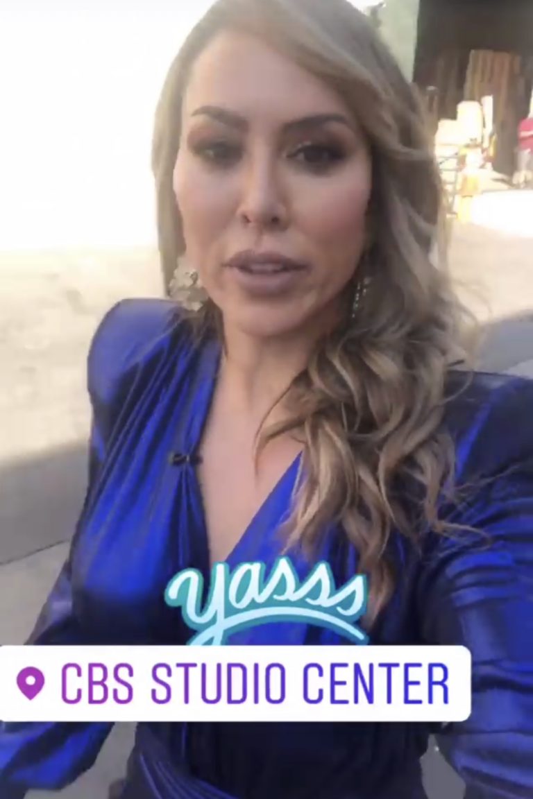 Kelly Dodd S Blue Dress On The Talk Big Blonde Hair